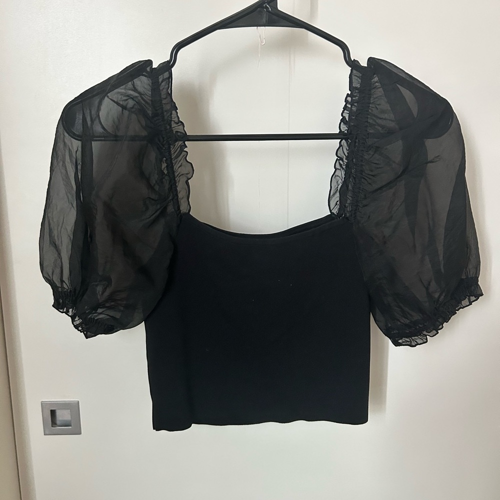 Wilfred Black Puff Sleeve Crop Blouse